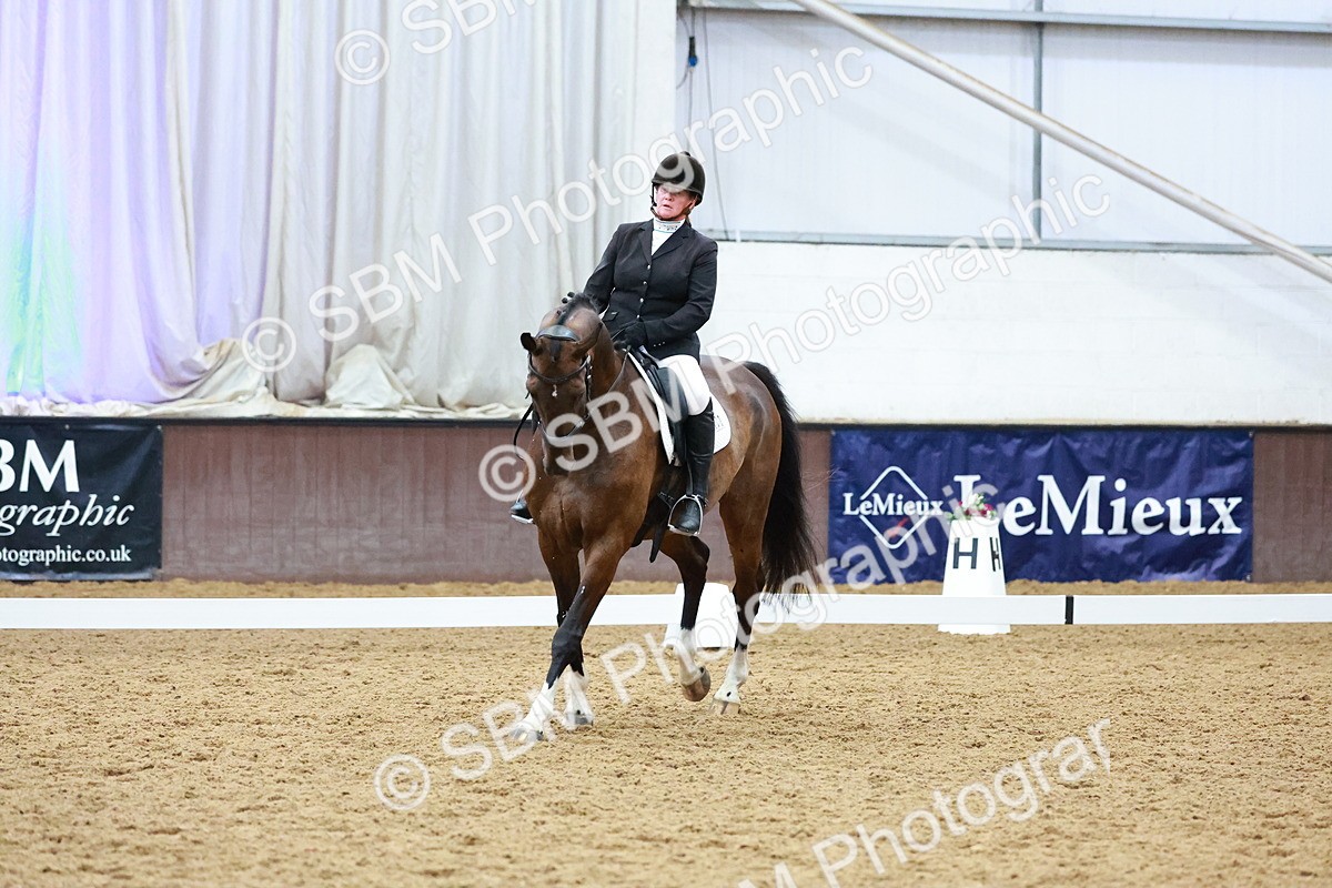SBM_004411 - Class 12 - E2 Championship - 14.50-15.53