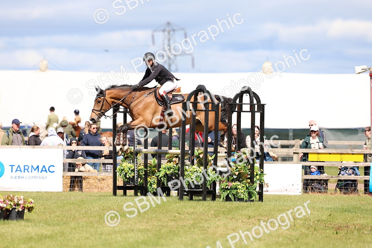 SBM_13623 - Class 206 - Senior Newcomers - 1.10m Open