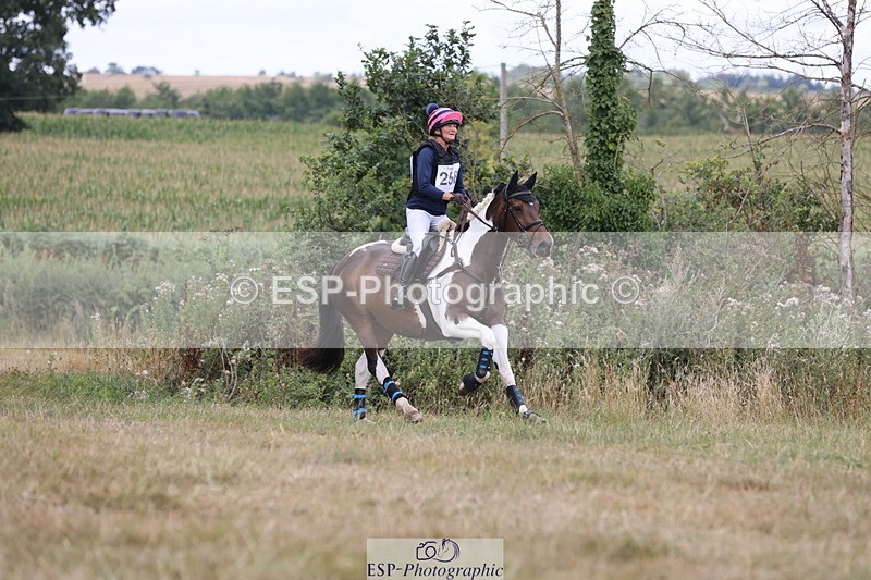 250802A-144534-05111 - F-258-Rachael.Whittaker-STAR