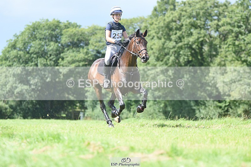 230820X-132740-3390 - BE100 XC 12.43 to 14.00