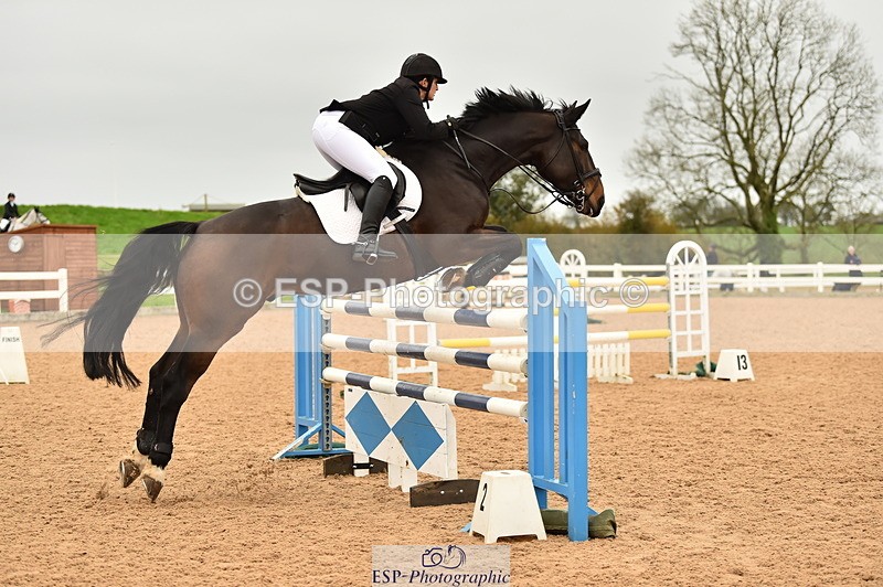 231122A-134908-00524 - Cls 5 Foxhunter & 1.20m Open