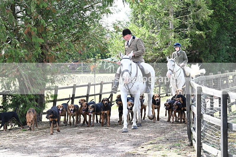 WJ7_7304 - Berks & Bucks at Blandy’s Farm 31-08-25