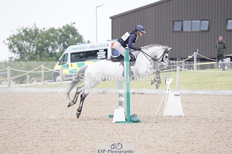 240831A-142742-04121 - 215-Henrietta.Hough-CORRIES.ROBS.STAN