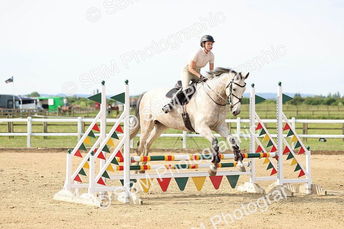 SBM_003930 - Class 15 - Clear Round