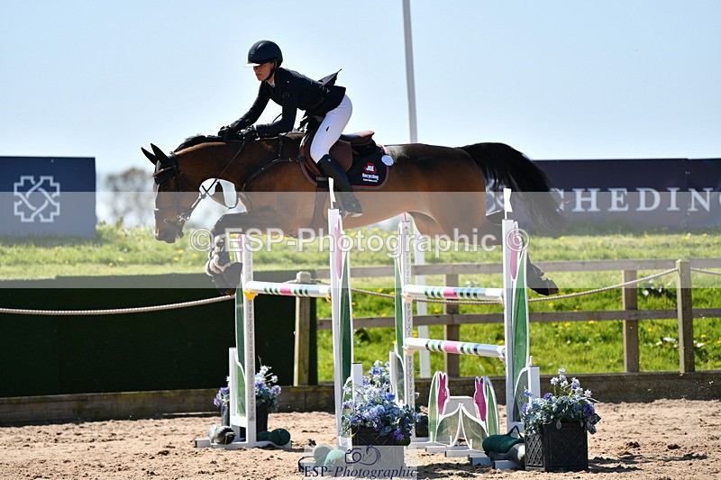 240420A-122801-10974 - Cls 3, 2 Star Small Tour 1.30m