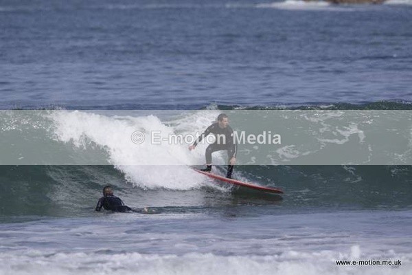 SU 090509 63 - Surf May 09