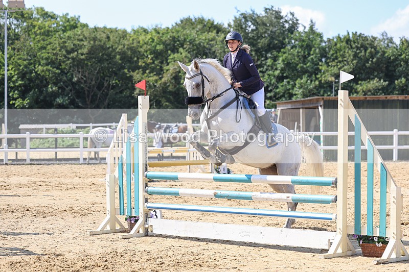 3E7A1028 - Class 4: Senior British Novice/90cm open