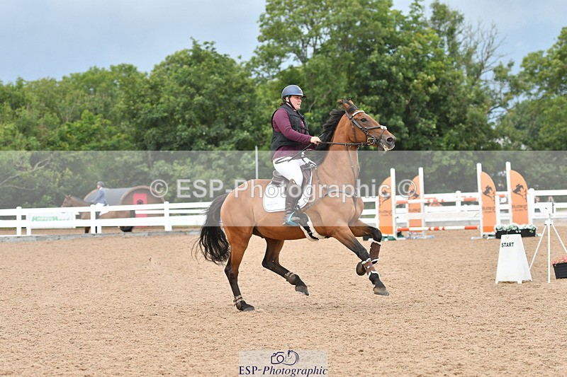 240727A-153944-06246 - Cls 24 1.05m Amateur Qualifier