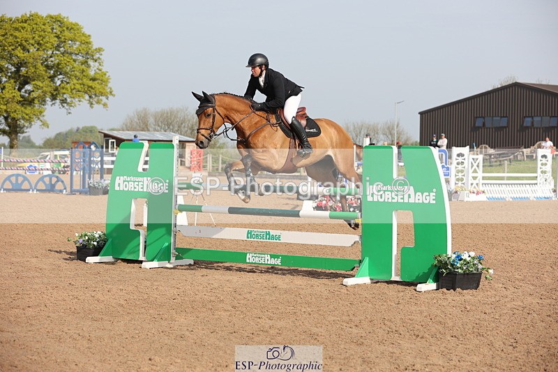 240511A-090610-10918 - Cls 32 Foxhunter