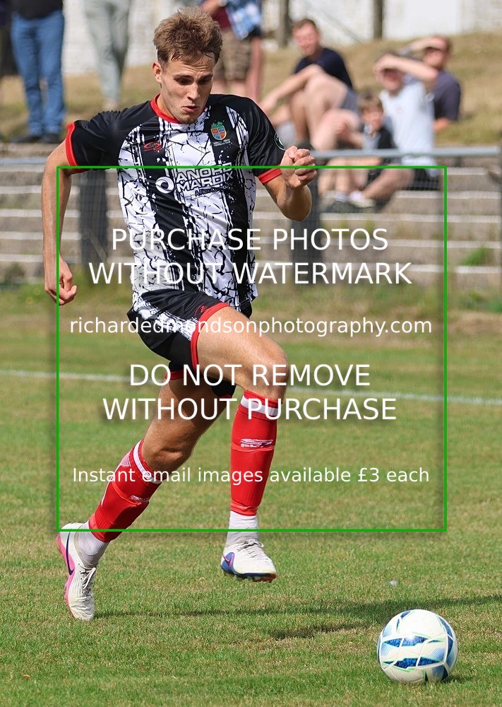 533A5648 - Kendal Town vs Steeton (15/8/26)