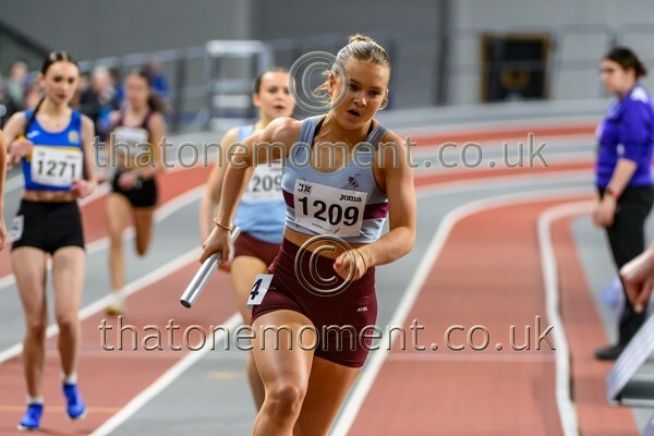 CEREL-923554 - Track Female Set One