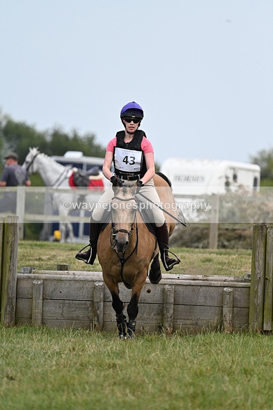 WJ7_8251 - 80cm XC Time 15:26 to 15:43