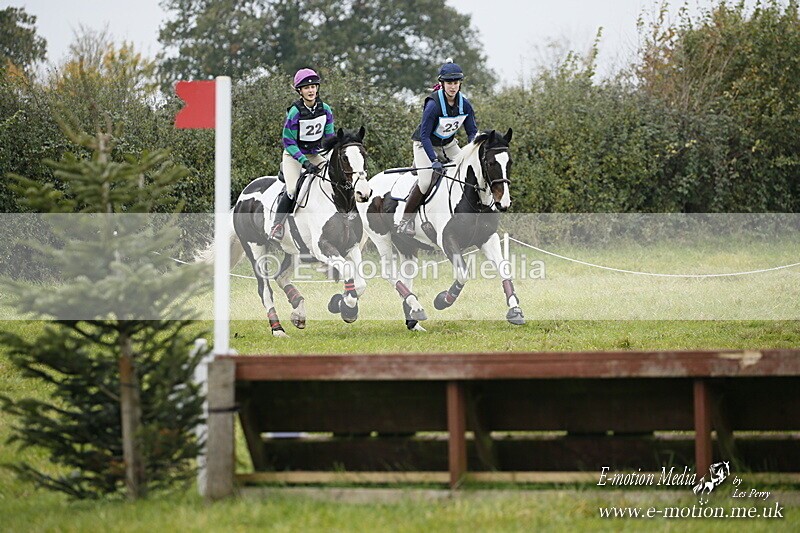 WWHT 181020 WWHT 181020 1006 - WWEC Novice Pairs (0.80m) 18/10/20