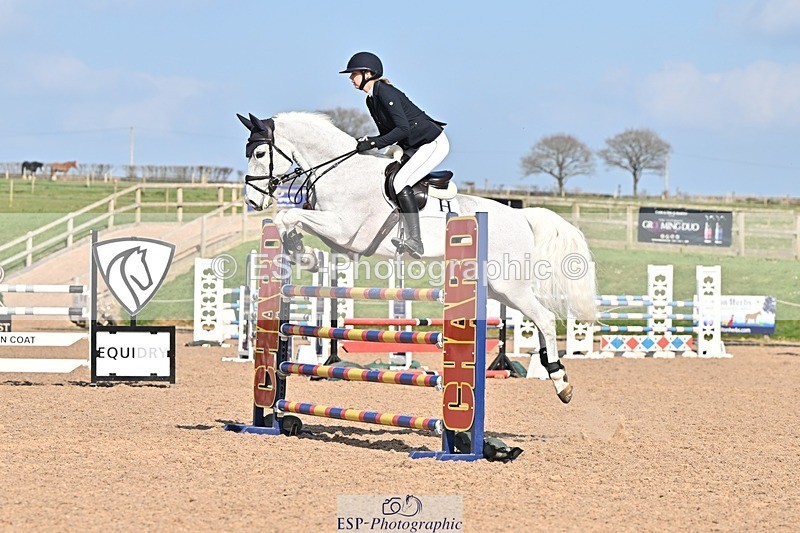 250326-143309-01185 - Cls 6 Foxhunter and 1.20m