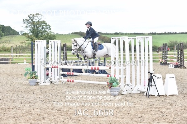 JAC_6658 - CLASS 16 SUN Springboard 128cm/ 138cm Restricted Handicap