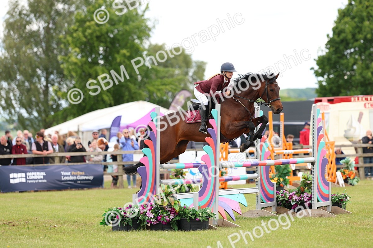 SBM_13773 - Class 206 - Senior Newcomers - 1.10m Open