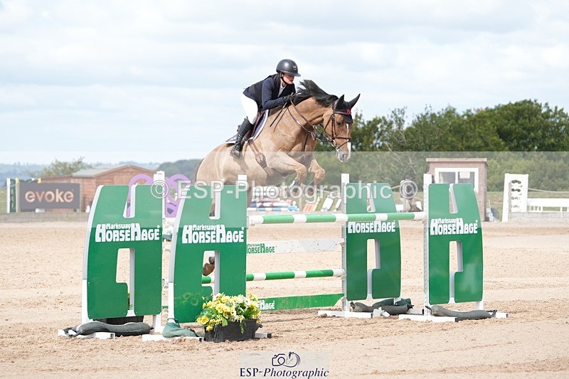 250801-102652-04736 - Cls 14 Snr Fox 1st Rnd