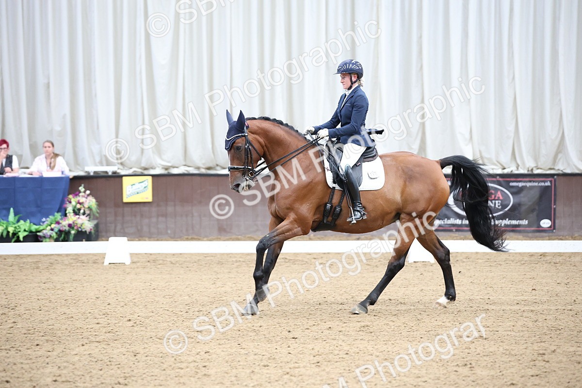 SBM_003976 - Class 8 - Advanced Medium 6 Silver