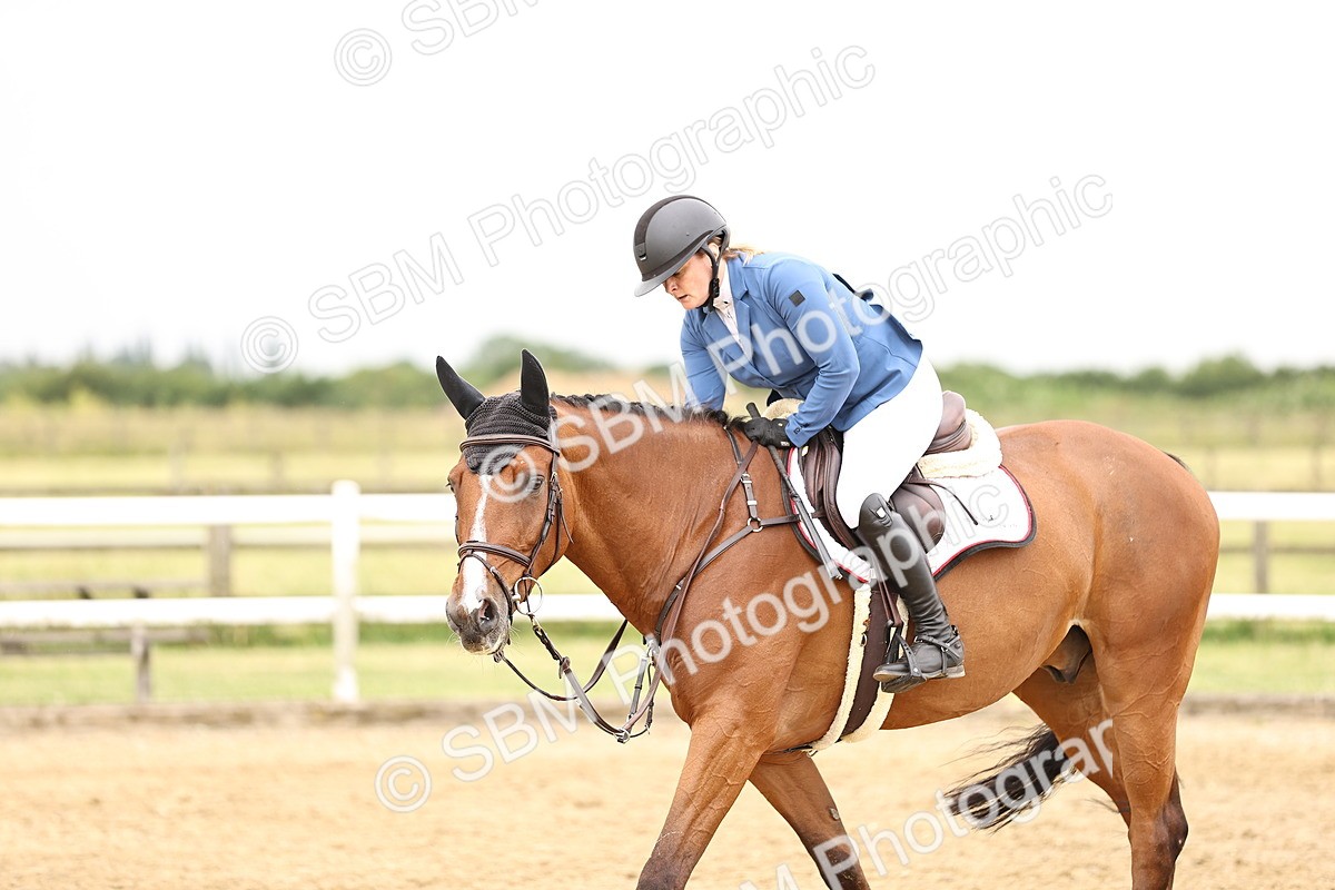 SBM_003111 - Class 21 - Senior Newcomers - 1.10m