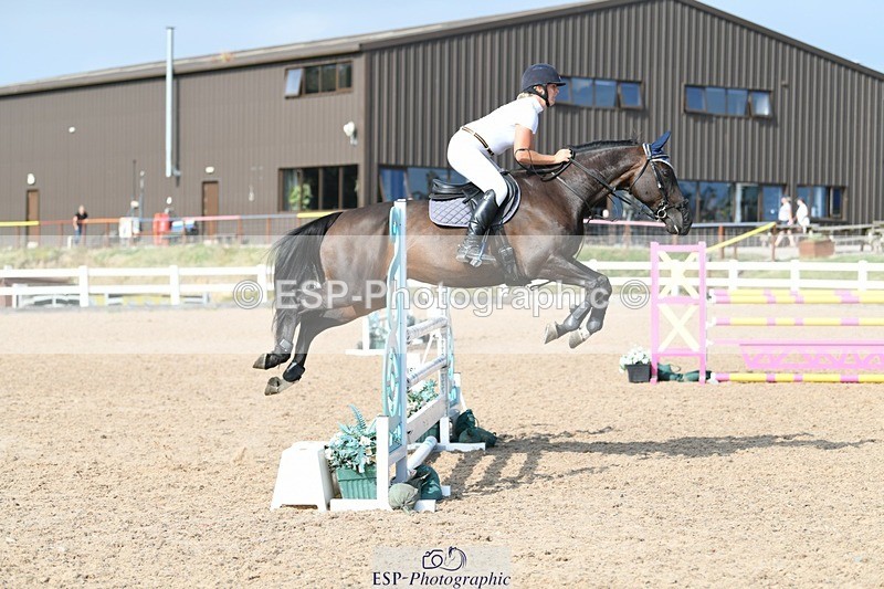 250725-170141-04069 - Cls 10 1.05m Amateur Quali