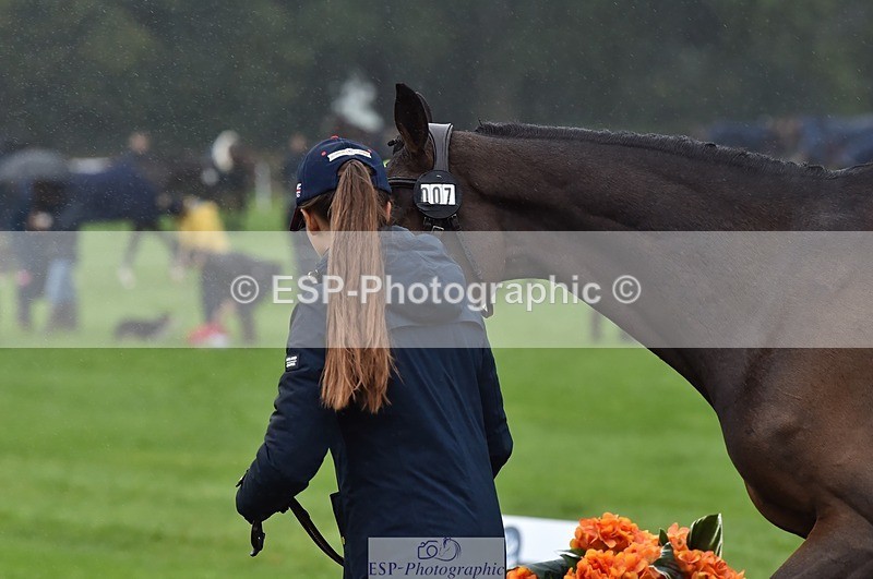 231018-120418-00059 - 007-JEWEL-Charlotte.Cooke-TrotUp