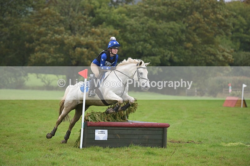 RAY_9842 - Class 2: 70cm: Corner