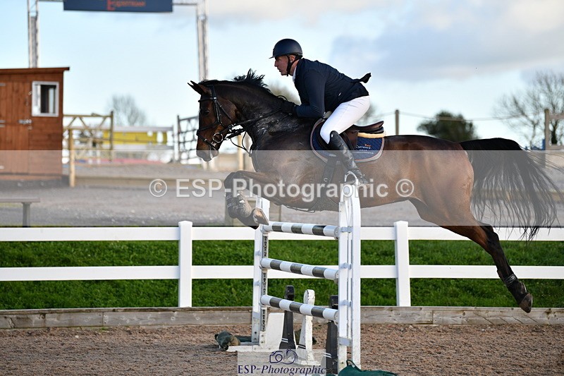 231110A-153240-01010 - Cls 7 National 1.30m Open