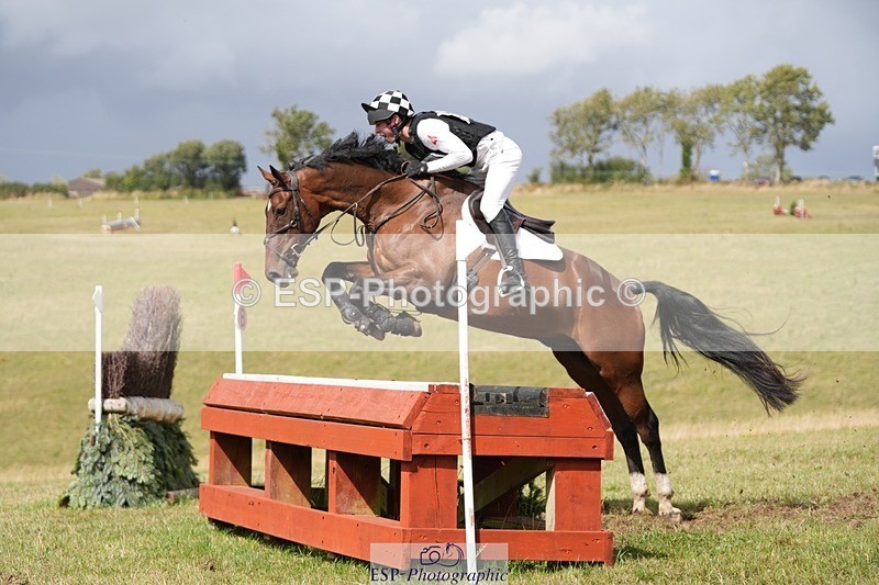 250831-130622-09654 - K-515-Jonny.Lee