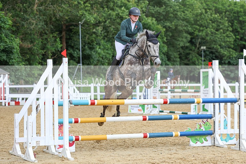 3E7A4222 - Class 7: Senior Newcomers/1.10m open