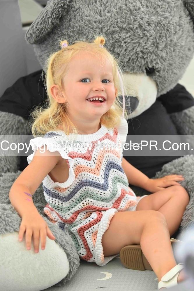 SH4_2113 - Bonny baby competition.