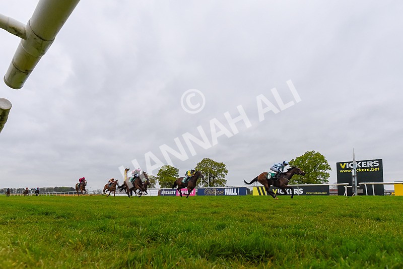 040524-Race 5-Lokana-8765 - Race 5