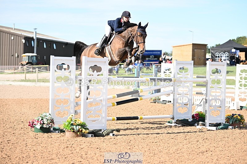 240913A-155323-05098 - Cls 18 National 1.40m Open