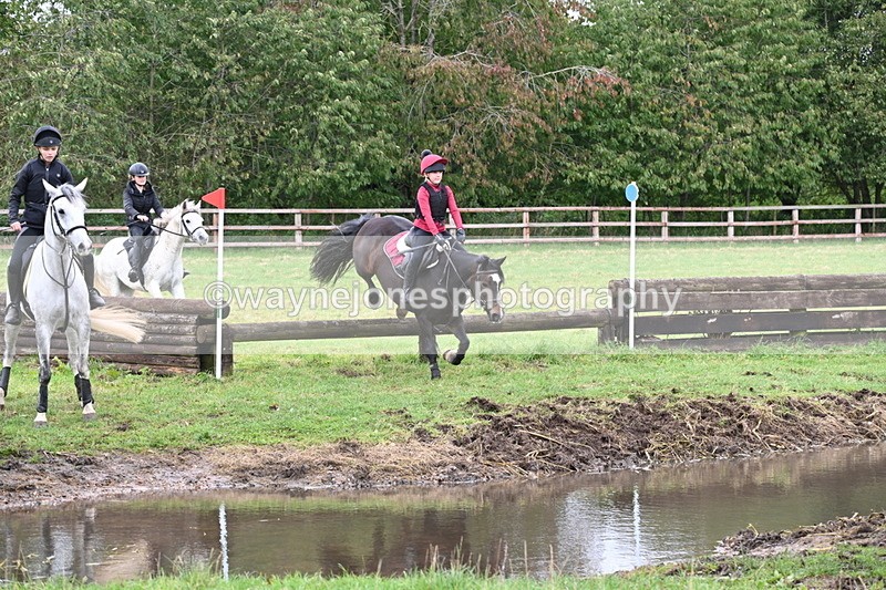 WJ6_6130 - Time at Photographer 12:41 to 13:05