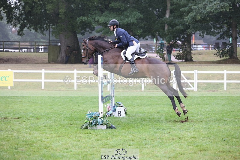 250830A-145002-07131 - Cls 16 Snr Newcomers and 1.10m Open