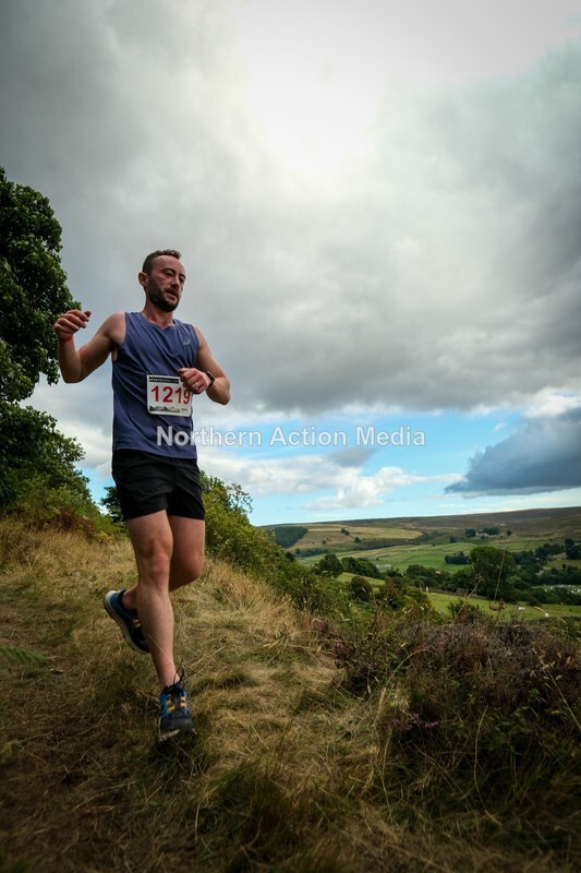 DSCF5352 - Reeth Fell race seniors