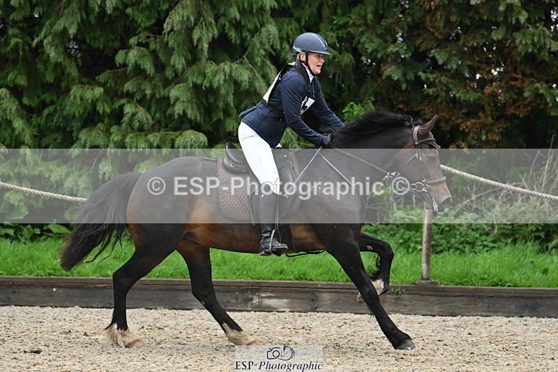 250418A-142011-01129 - UnAff 70cm