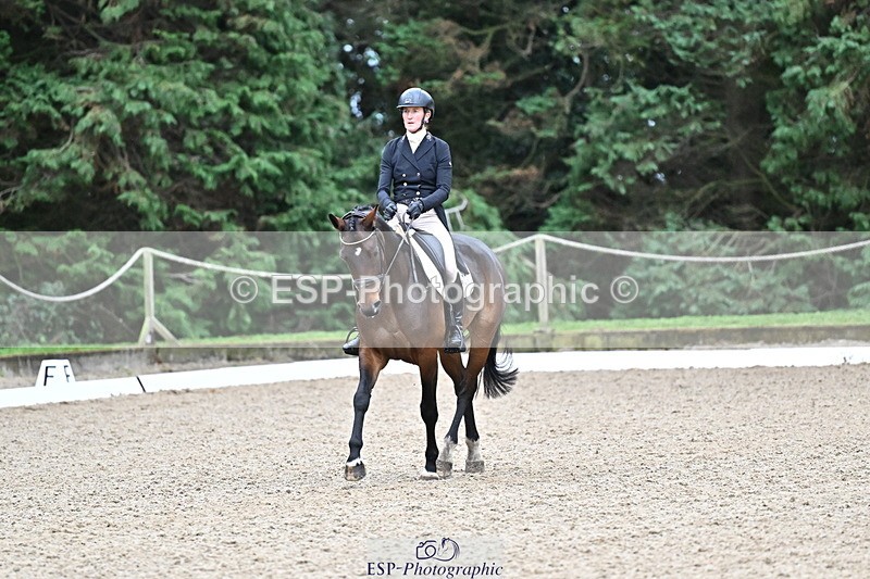 251022A-151017-00221 - C-210-Sarah.Gairdner