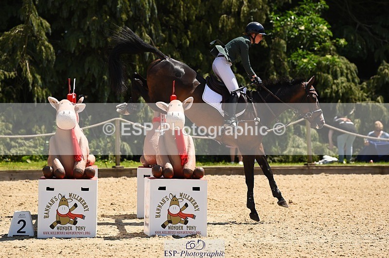 230527-131404-10701 - 416-CLEVER_TRICK-Susie_Berry-SJ