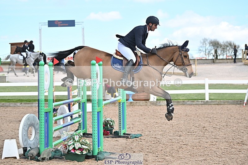 240418A-140940-03764 - Cls 13, 1 Star Bronze Tour 1.10m