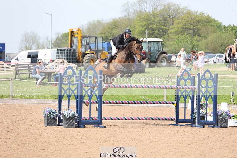 240511A-153553-14734 - Cls 36 National 1.30m Open