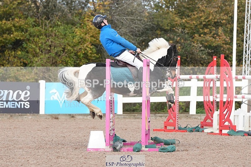 251025-104023-00099 - Chard 25th & 26th Oct BS Juniors/COH/Club/schools unaffiliated showjumping