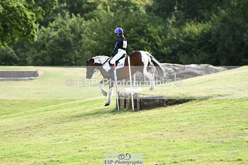 240825X-105751-31245 - 70cm XC 10.00 to 11.00