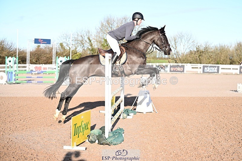 260128-100431-00016 - Clear Round & Brit Nov 90cm