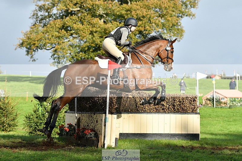 251025A-152152-21810 - G-563-Kirstin.Elisa.Evans