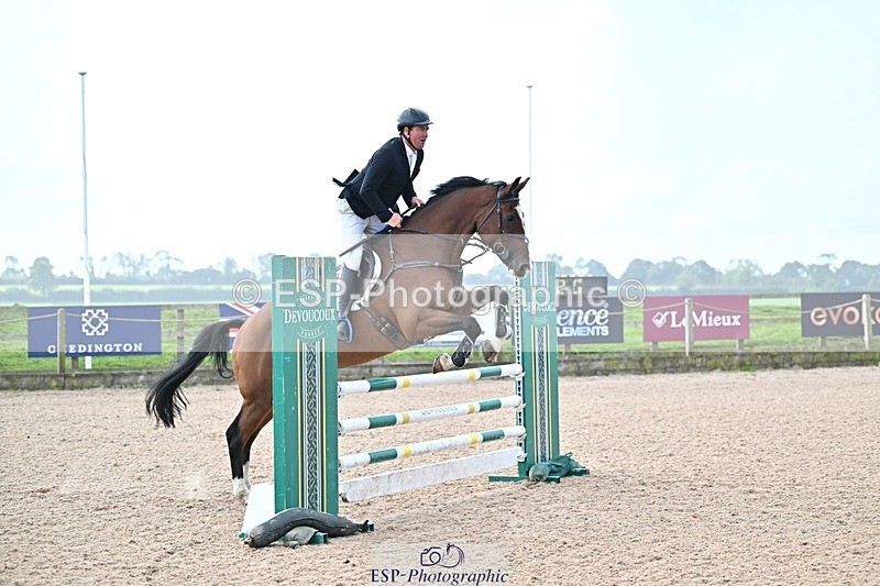 250924-105557-00073 - Cls 2 Discovery and 1m