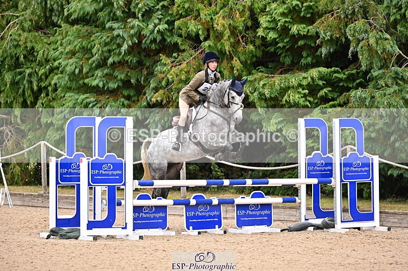 250802A-144211-05989 - F-274-Eliza.Miller-Edge-BALLYLEE.CASTLE.STORM