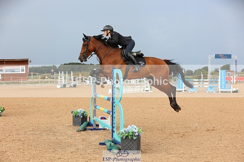 250911-112749-00980 - Cls 2 Snr Newcomers