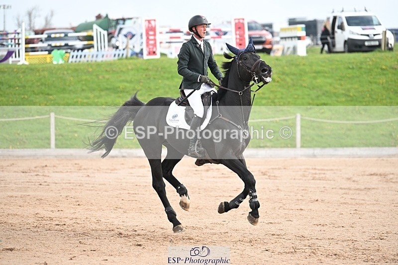 250425-094934-08001 - Cls 2 - 2 Star Small Tour