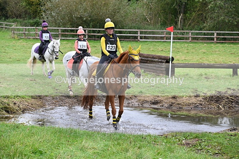 WJ6_4863 - Time at Photographer 12:17 to 12:30