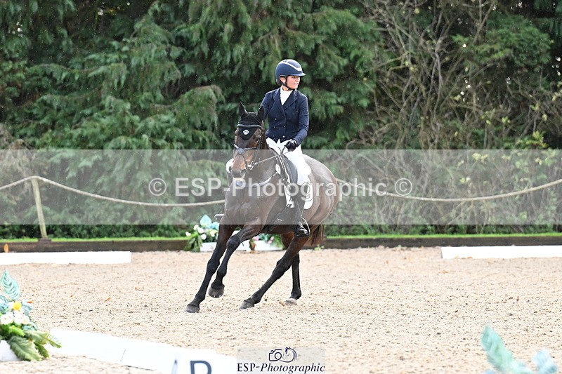 251023A-151545-05702 - B-163-Molly.Grew